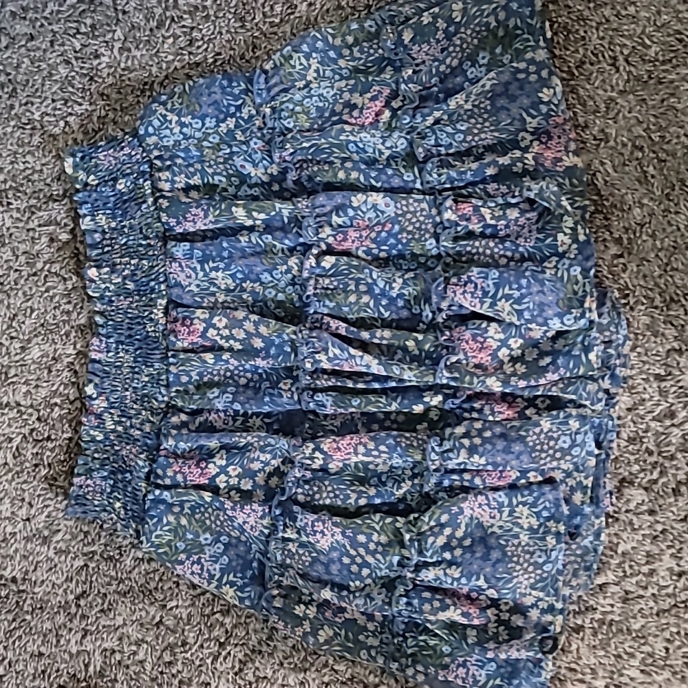 STUNNING BY & BY 3 TIER FLORAL MINI SKIRT